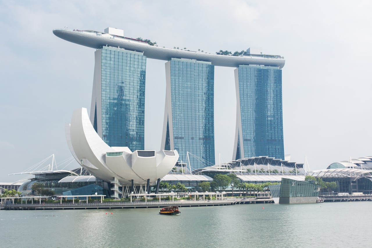 Explore the breathtaking architecture of Marina Bay Sands against Singapore